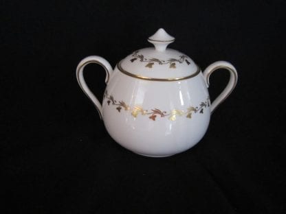 Spode Delphi Y8022 Covered Sugar 