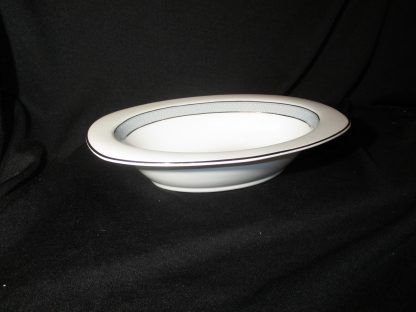 Royal Doulton Etude H5003 Oval Vegetable Bowl