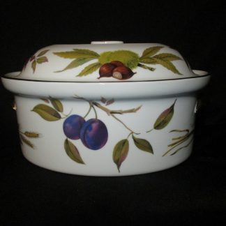 Royal Worcester Evesham Deep Covered Roaster