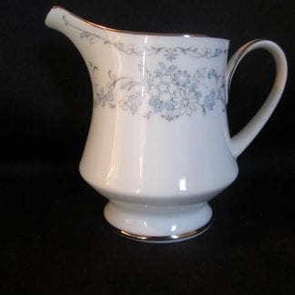 Noritake Fascination 2998 Creamer