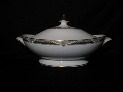 Royal Doulton Forsyth H5197 Covered Vegetable Bowl