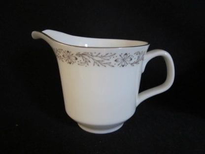 Minton Glenwood S722 Creamer