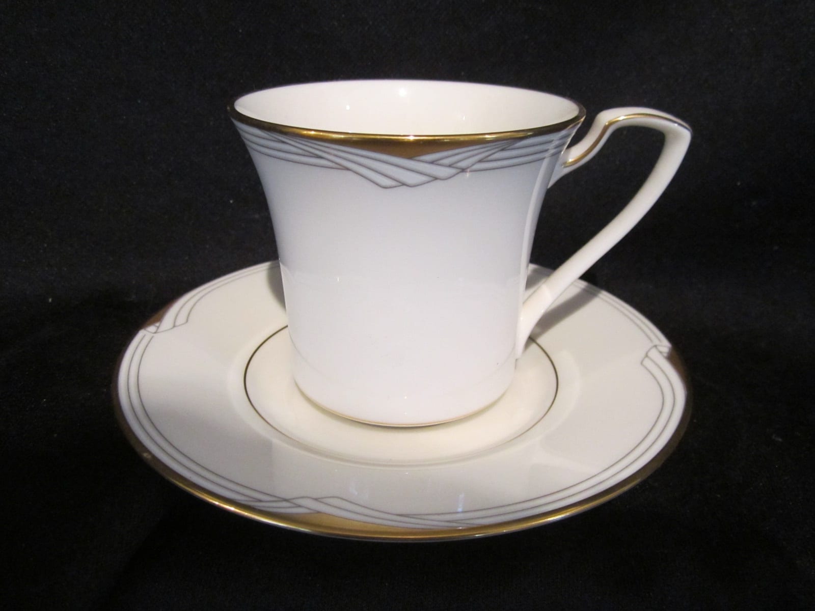 4 NORITAKE china GOLDEN COVE 7719 pattern CUP & SAUCER 3" Cup Set of FOUR 