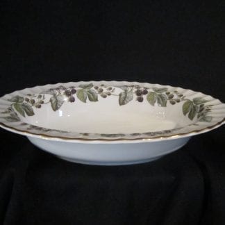 Royal Worcester Lavinia White Z2821 Oval Vegetable Bowl