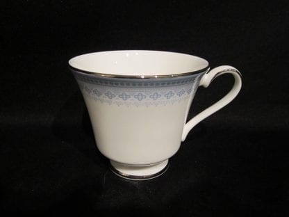 Royal Doulton Lorraine H5033 Teacup Only