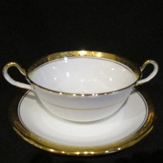 Aynsley Majestic Scalloped Cream Soup Bowl & Stand