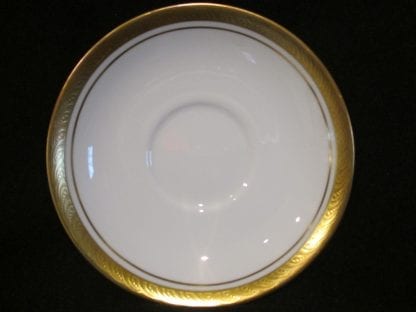 Aynsley Majestic Smooth Saucer Only