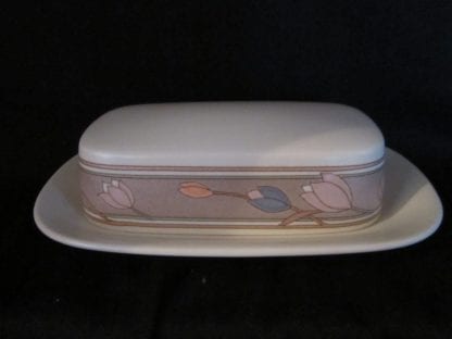 Mikasa Meadow Sun CAC02 Oblong Covered Butter Dish