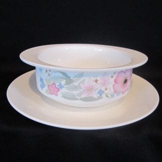 Wedgwood Meadow Sweet R4528 Cream Soup Bowl & Stand