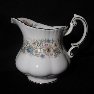 Paragon Meadowvale Creamer - Large