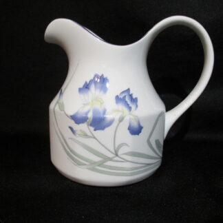 Royal Doulton Minerva Creamer