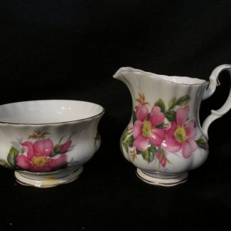 Royal Albert Prairie Rose AD Cream & Sugar