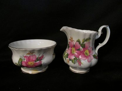 Royal Albert Prairie Rose AD Cream & Sugar
