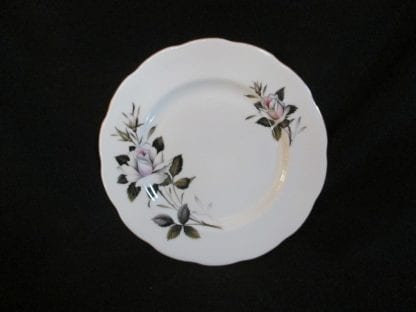 Royal Albert Queens Messenger Salad Plate
