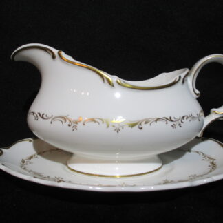 Royal Doulton Richelieu H4957 Gravy Boat & Stand