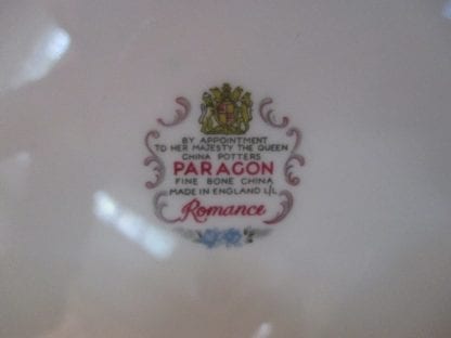 Paragon Romance Round Salad Bowl - Image 3