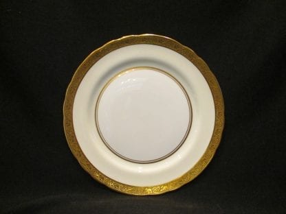 Aynsley Helene Ivory 8221 Scalloped Salad Plate