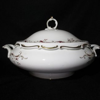 Royal Doulton Strasbourg H4958 Covered Vegetable Bowl