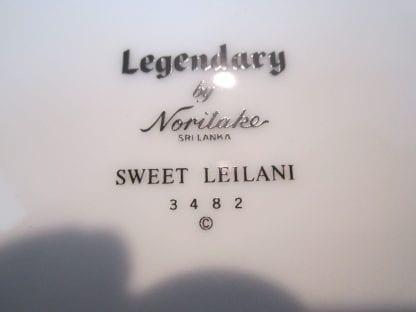Noritake Sweet Leilani 3482 Dinner Plate - Image 2