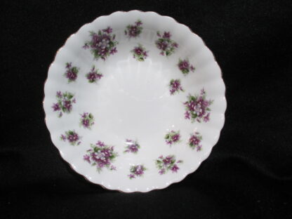 Royal Albert Sweet Violets Fruit Nappie
