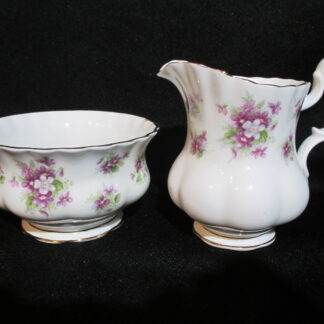 Royal Albert Sweet Violets AD Cream & Sugar