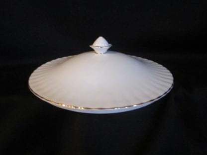 Royal Albert Val D'or Vegetable Lid Only