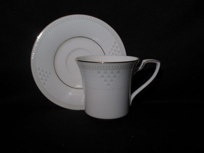 Noritake Variation in Gold Cup & Saucer - Image 2