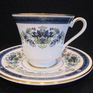 Royal Doulton Venetia H5042 Cup & Saucer