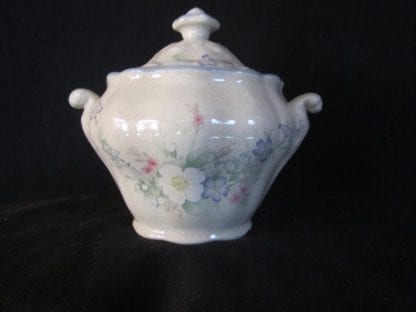 Royal Doulton Westmorland LS1069 Covered Sugar