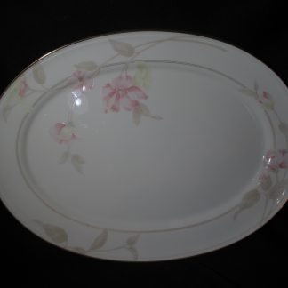 Mikasa With Love A9201 Oval Platter - 15 inch
